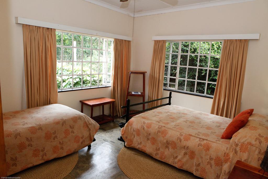 Down Gran'S Self-Catering Cottage Lobamba Екстериор снимка